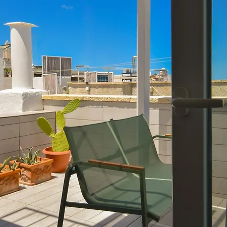 Monachile & - Housea