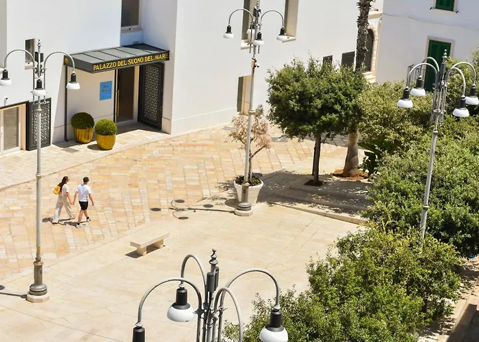 Monachile & - Housea 3*